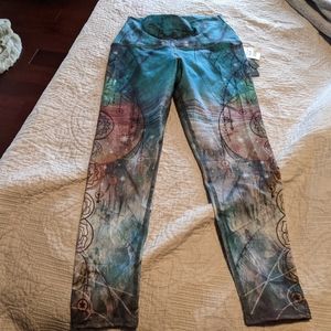 Beautiful yoga chakra leggings